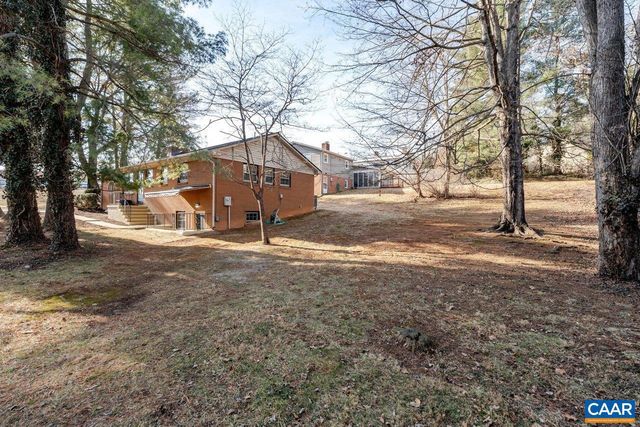 1408 N COALTER ST, Staunton, VA 24401