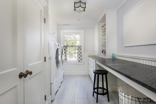 39 Worthington Rd, Brookline, MA 02446