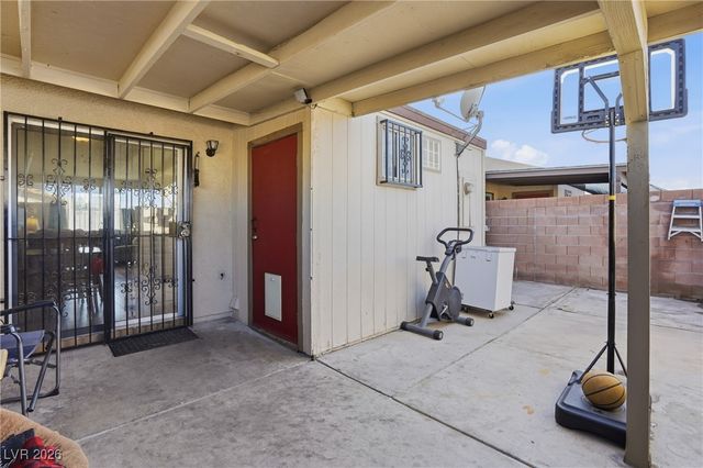 304 North Linn Lane, Las Vegas, NV 89110