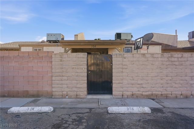 304 North Linn Lane, Las Vegas, NV 89110