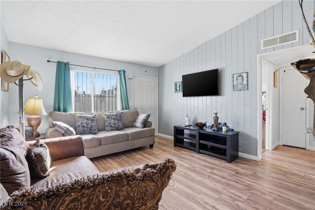 304 North Linn Lane, Las Vegas, NV 89110