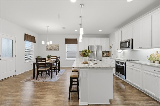 167 Limonite LN, Liberty Hill, TX 78642