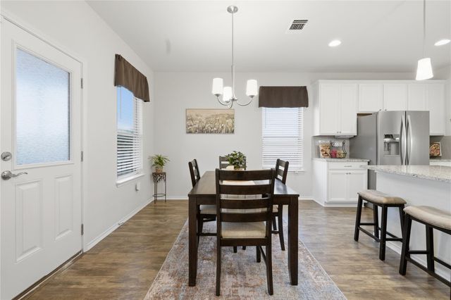 167 Limonite LN, Liberty Hill, TX 78642