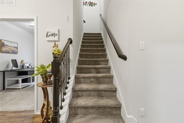 167 Limonite LN, Liberty Hill, TX 78642