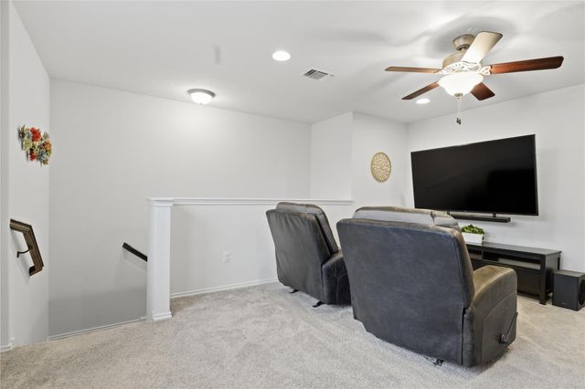167 Limonite LN, Liberty Hill, TX 78642