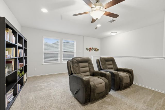 167 Limonite LN, Liberty Hill, TX 78642