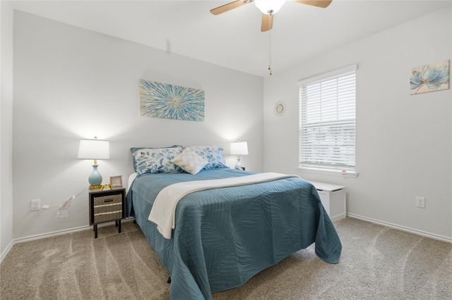 167 Limonite LN, Liberty Hill, TX 78642