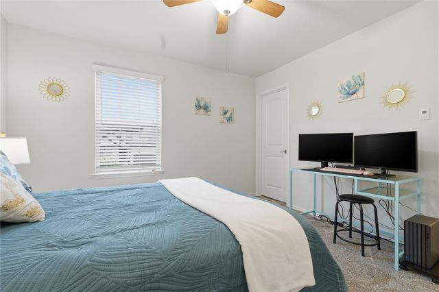 167 Limonite LN, Liberty Hill, TX 78642