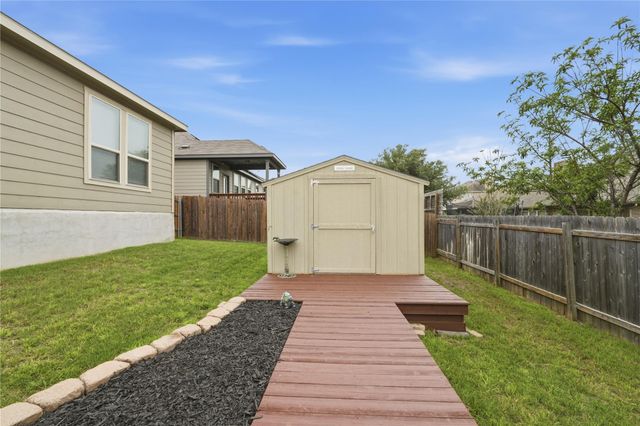 167 Limonite LN, Liberty Hill, TX 78642