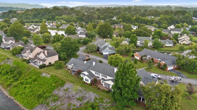 1118 Constitution Drive, Chattanooga, TN 37405