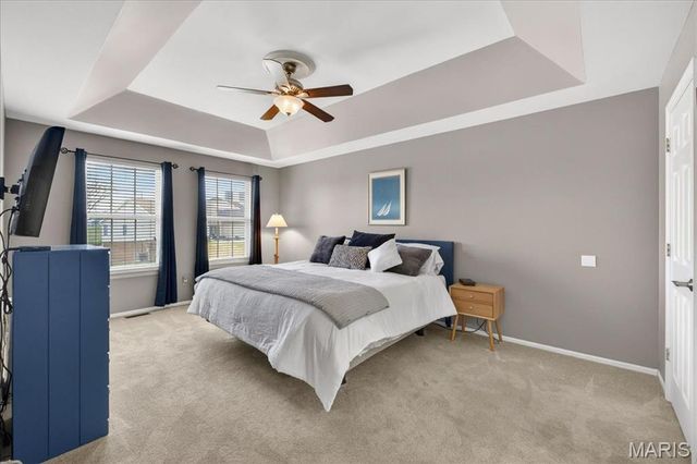 975 Arlington Glen Drive, Fenton, MO 63026