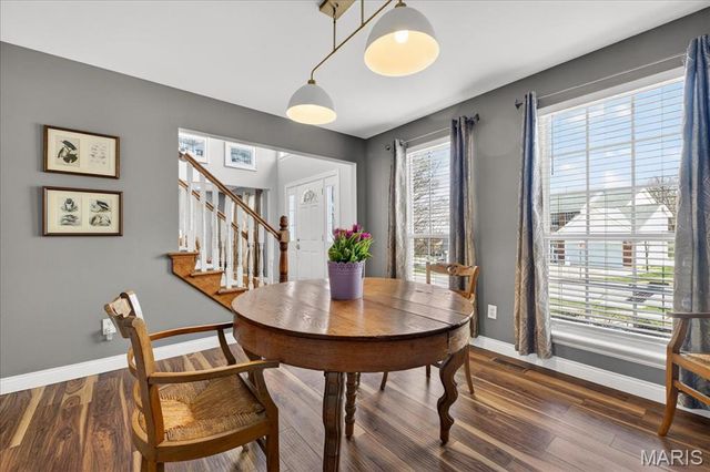 975 Arlington Glen Drive, Fenton, MO 63026