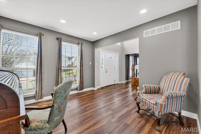 975 Arlington Glen Drive, Fenton, MO 63026