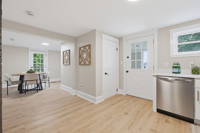 4 Ryan St, Randolph, MA 02368