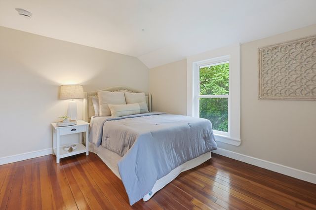 4 Ryan St, Randolph, MA 02368