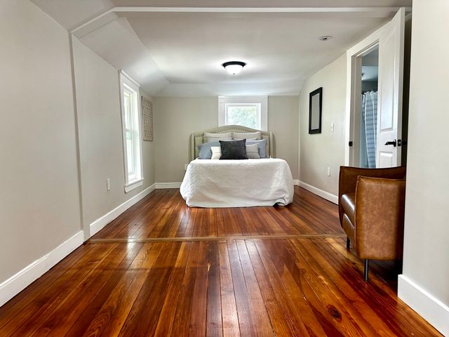 4 Ryan St, Randolph, MA 02368