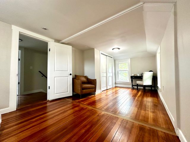 4 Ryan St, Randolph, MA 02368