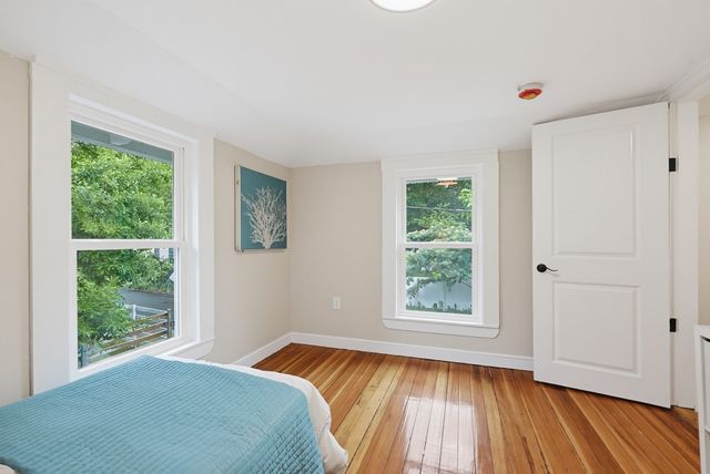 4 Ryan St, Randolph, MA 02368