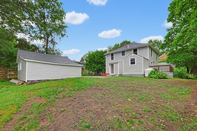 4 Ryan St, Randolph, MA 02368