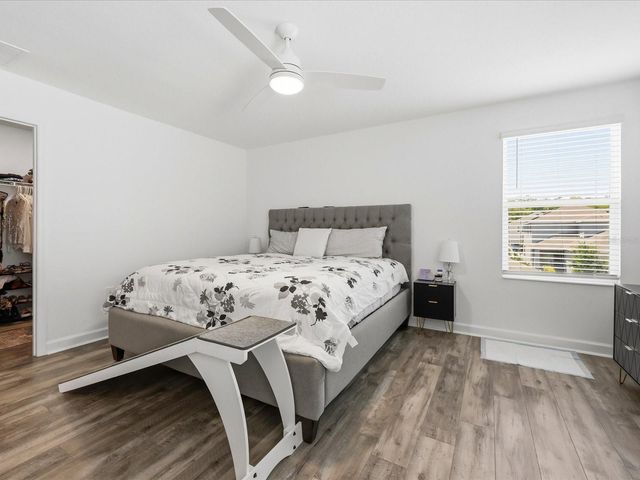 11216 LISTENING DRIVE, Orlando, FL 32832