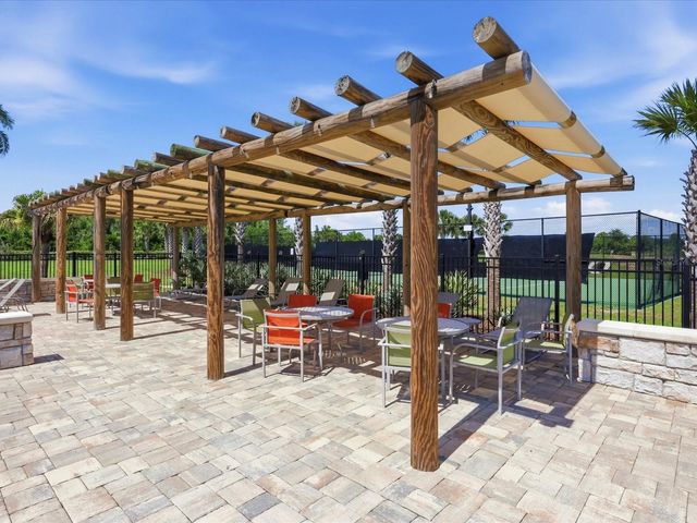 11216 LISTENING DRIVE, Orlando, FL 32832