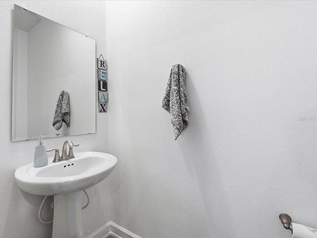 11216 LISTENING DRIVE, Orlando, FL 32832