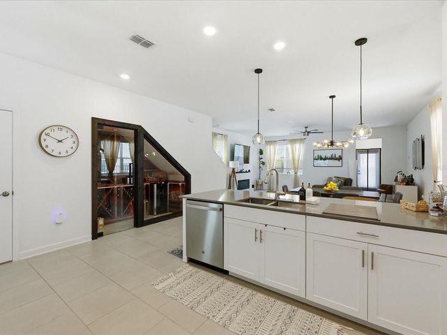 11216 LISTENING DRIVE, Orlando, FL 32832