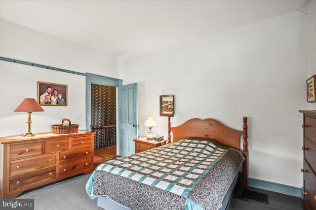 2299 BALTIMORE PIKE, Hanover, PA 17331