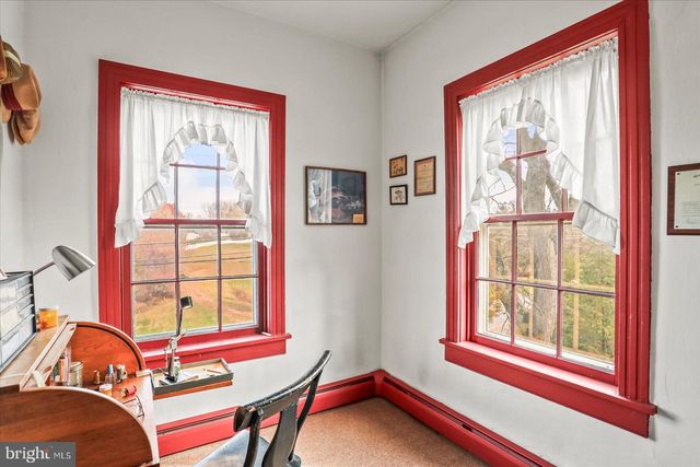 2299 BALTIMORE PIKE, Hanover, PA 17331