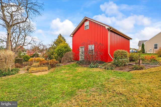 2299 BALTIMORE PIKE, Hanover, PA 17331