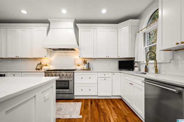 176 NEW HOPE MTN ROAD, Indian Springs Village, AL 35124