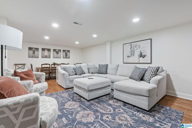 176 NEW HOPE MTN ROAD, Indian Springs Village, AL 35124