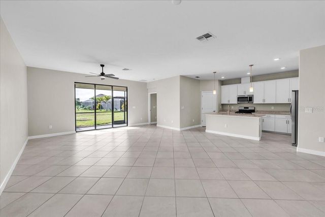 5157 CORAL REEF WAY, Bradenton, FL 34211