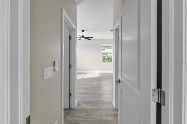 5157 CORAL REEF WAY, Bradenton, FL 34211