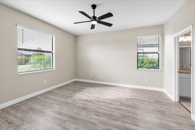 5157 CORAL REEF WAY, Bradenton, FL 34211