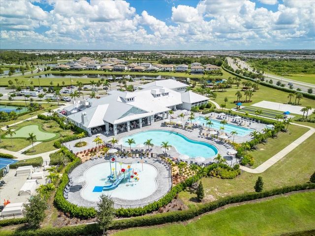 5157 CORAL REEF WAY, Bradenton, FL 34211