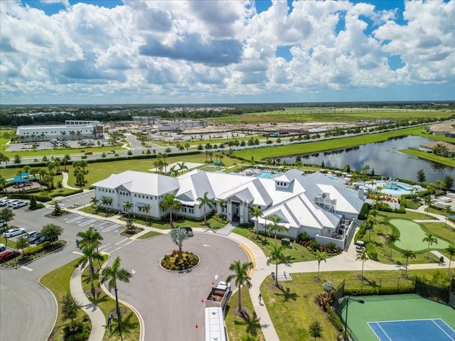 5157 CORAL REEF WAY, Bradenton, FL 34211