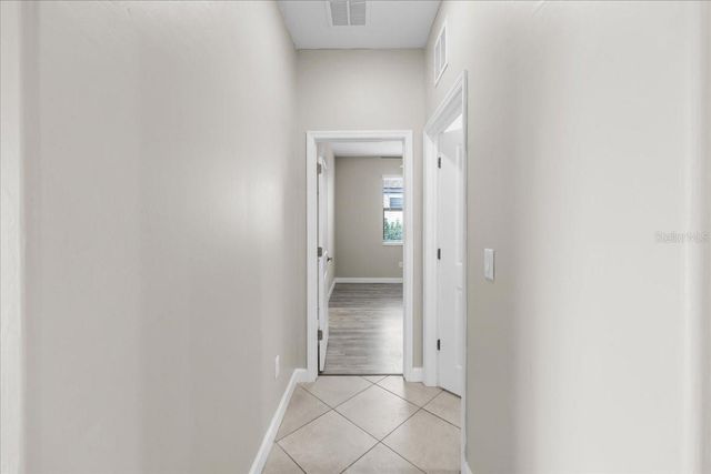 5157 CORAL REEF WAY, Bradenton, FL 34211