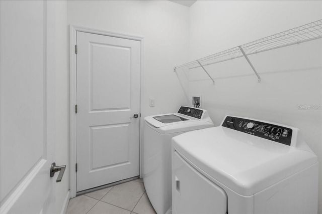 5157 CORAL REEF WAY, Bradenton, FL 34211