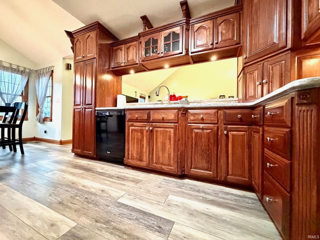 223 Steeple Pointe Lane, Bedford, IN 47421