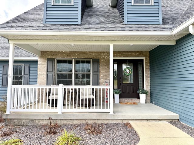 223 Steeple Pointe Lane, Bedford, IN 47421