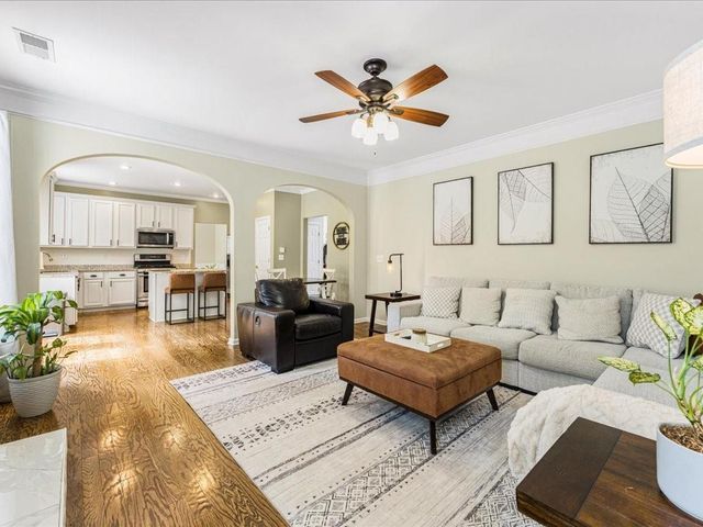 356 Holland Springs Way, Powder Springs, GA 30127