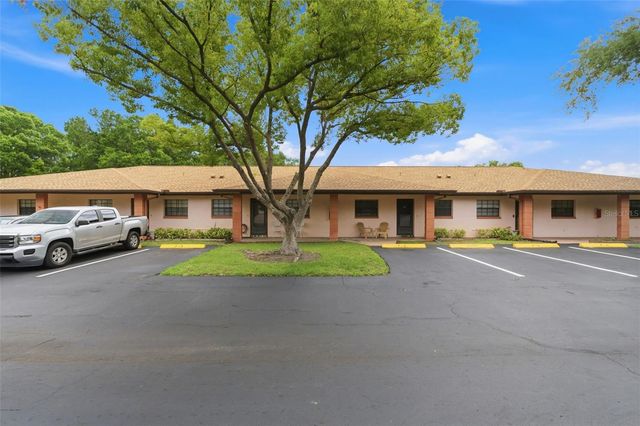 13250 RIDGE ROAD 7-4, Largo, FL 33778