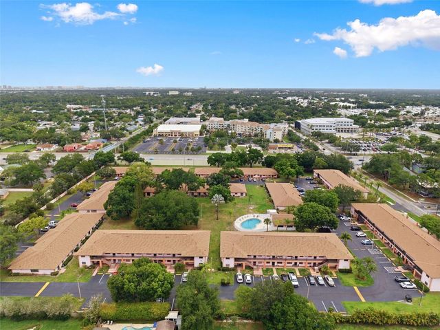 13250 RIDGE ROAD 7-4, Largo, FL 33778