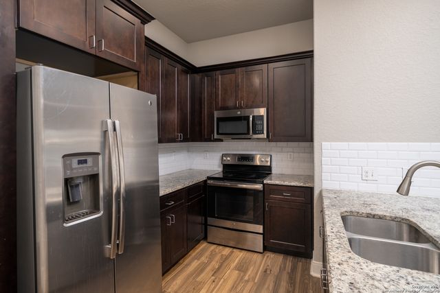 3067 View Ridge Dr Unit 11, Spring Branch, TX 78070