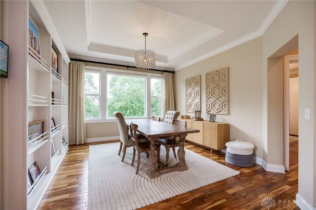 9369 Avingnon Way, Springboro, OH 45458