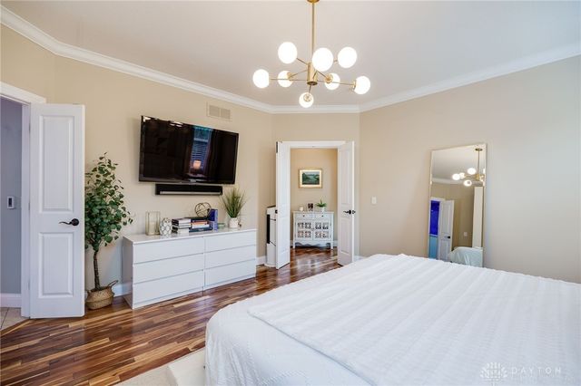 9369 Avingnon Way, Springboro, OH 45458