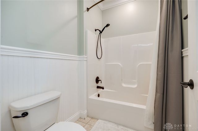 9369 Avingnon Way, Springboro, OH 45458