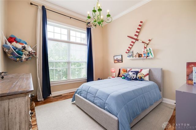 9369 Avingnon Way, Springboro, OH 45458