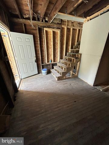 68 N CULVER ST, Baltimore, MD 21229